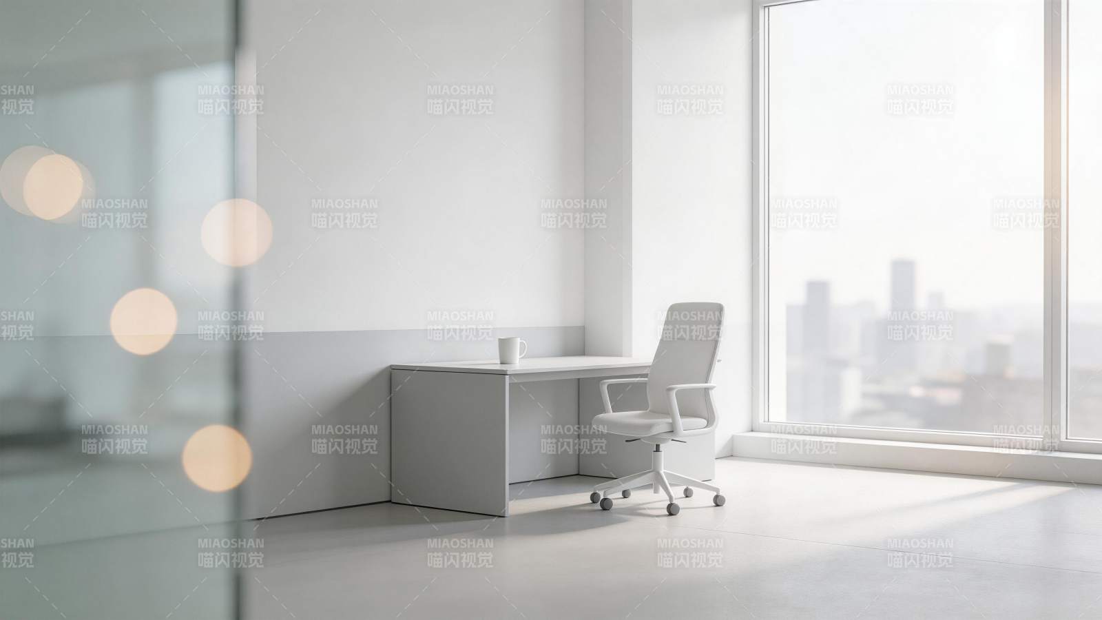 现代简约办公室内白色书桌与办公椅场景图片