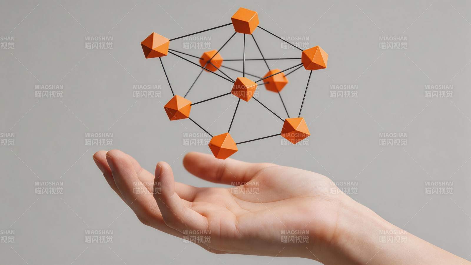 手掌托举橙色几何网络结构模型图片