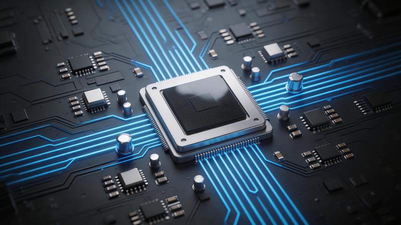 蓝色光效电路板中央处理器特写图片