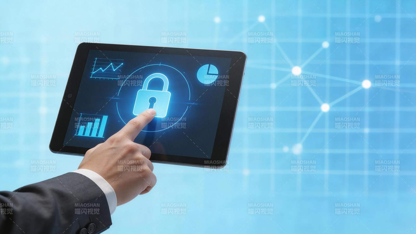 手指触控平板显示安全锁与数据图表界面图片