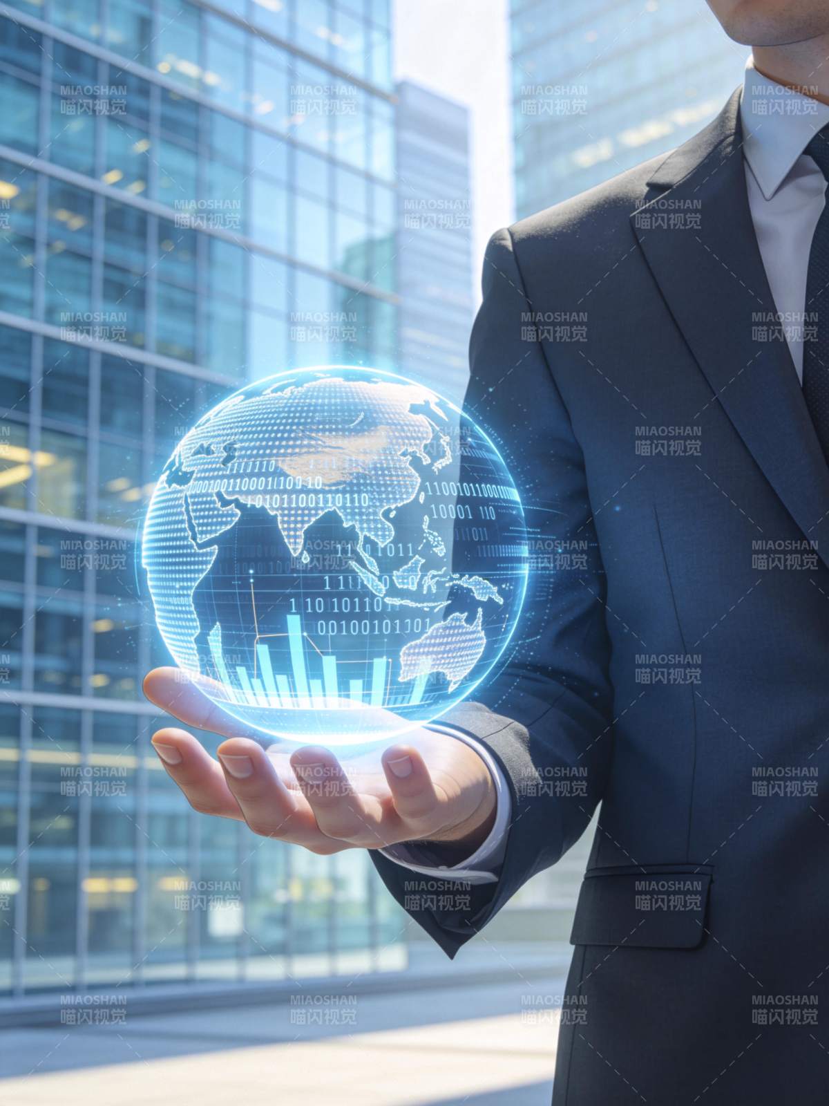 商务人士托举全息地球数据模型图片
