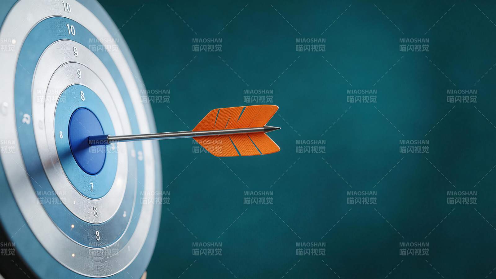 箭矢精准命中靶心蓝色圆环目标图片