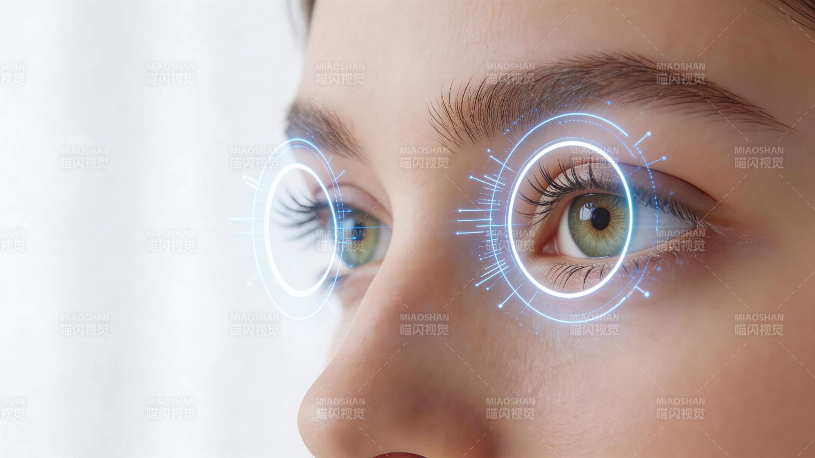 人眼叠加蓝色科技光环特效图像图片