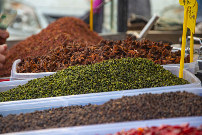 香料集市特写图片