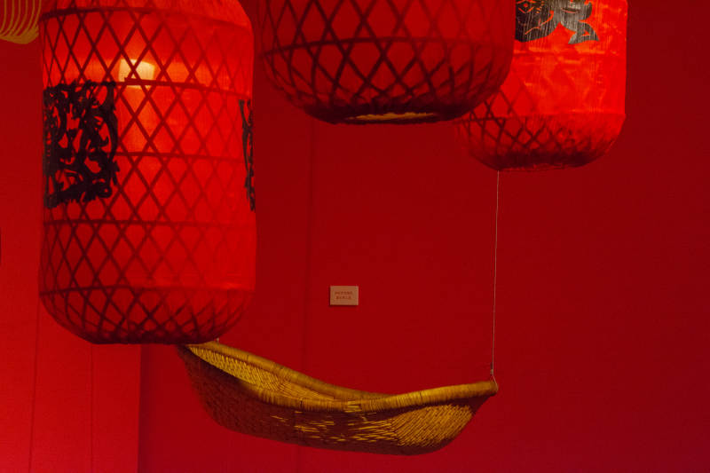 红灯笼悬垂图片