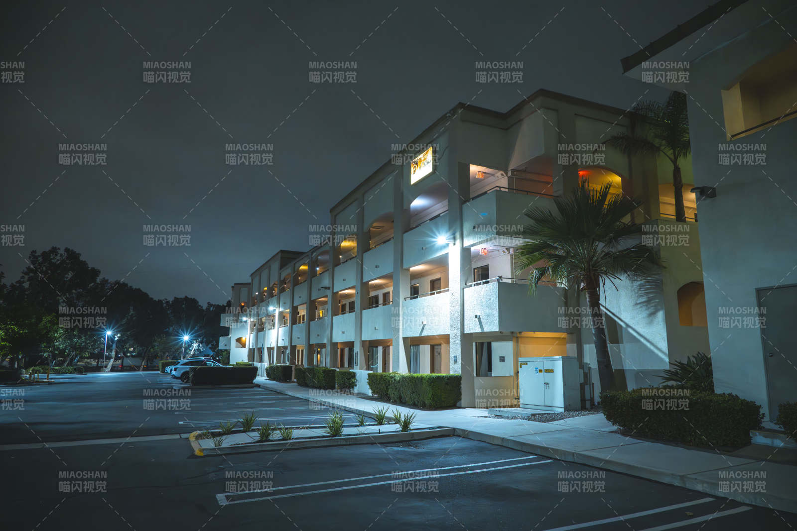 美国洛杉矶d'Liny酒店夜景图片