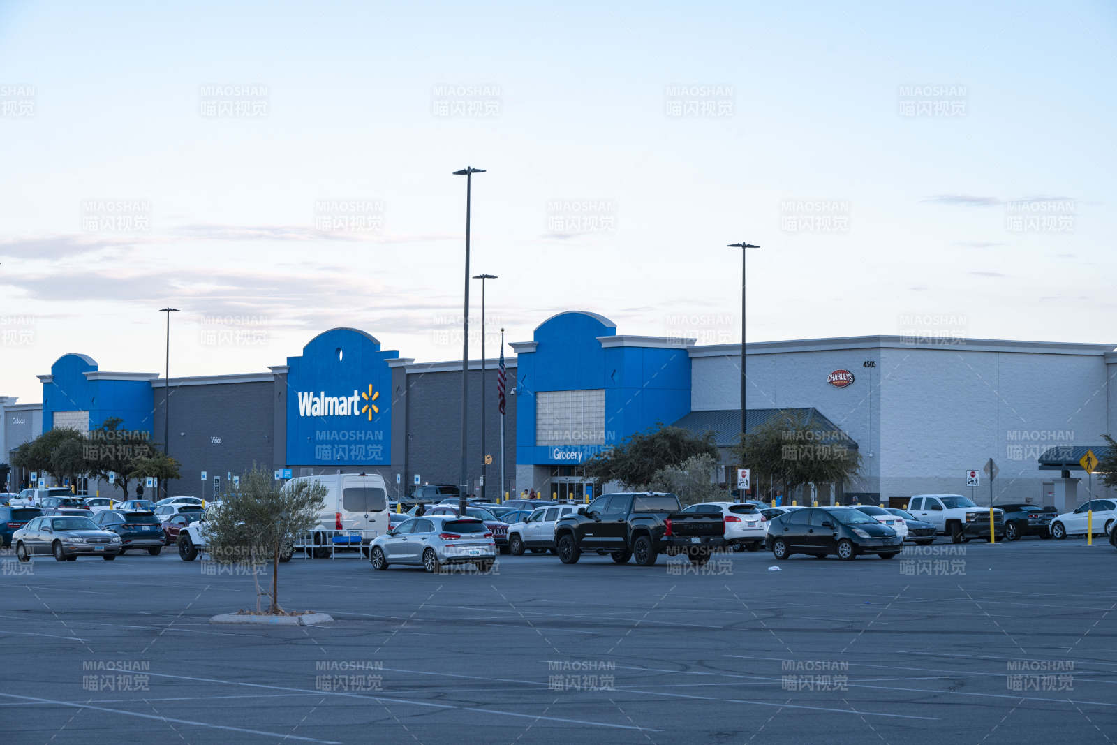 沃尔玛超市外景图片