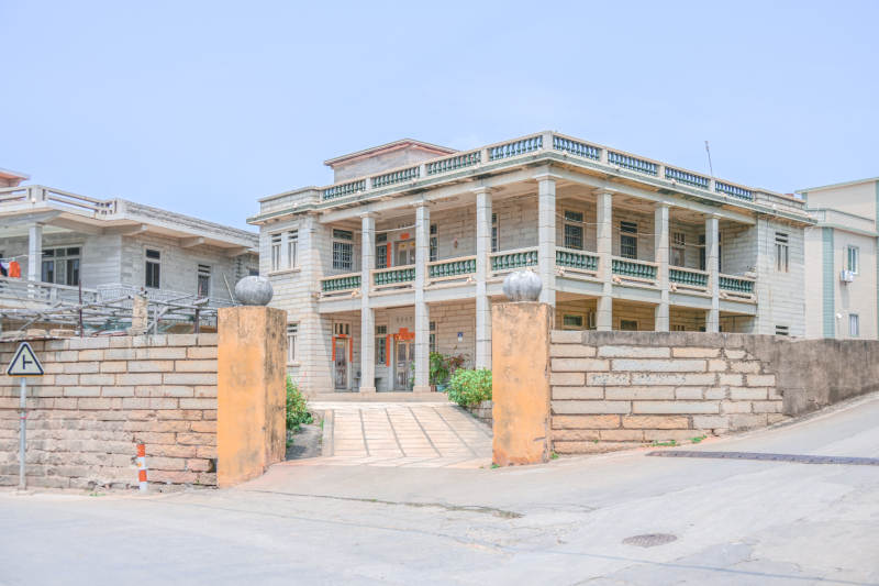 晋江石头建筑入口图片
