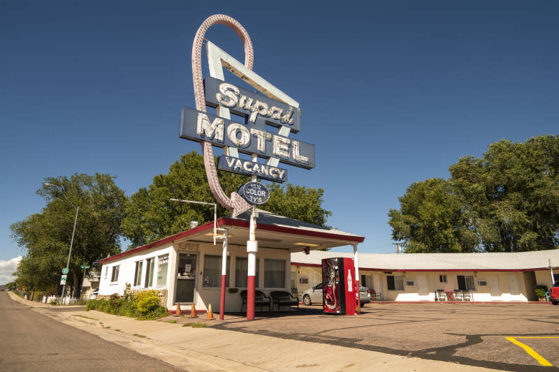 美国亚利桑那州塞利格曼汽车小镇图片