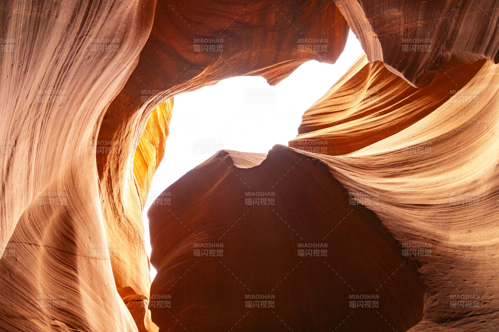 美国亚利桑那州羚羊彩穴图片