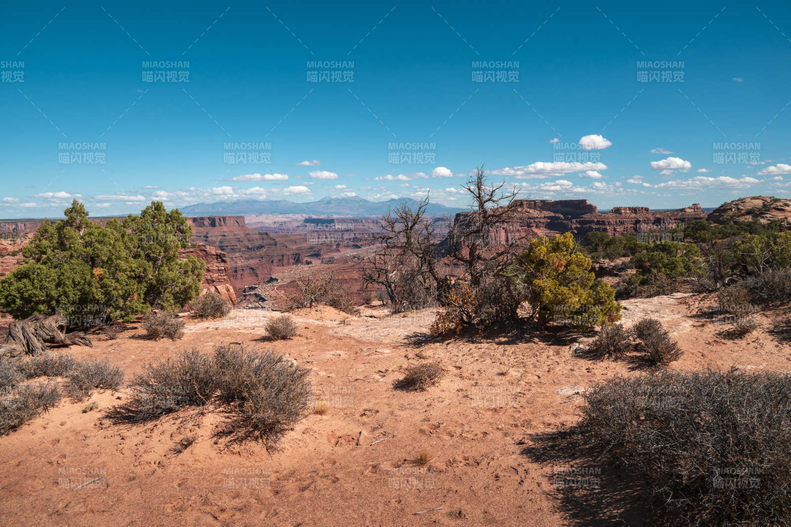 美国亚利桑那州科罗拉多大峡谷山景图片