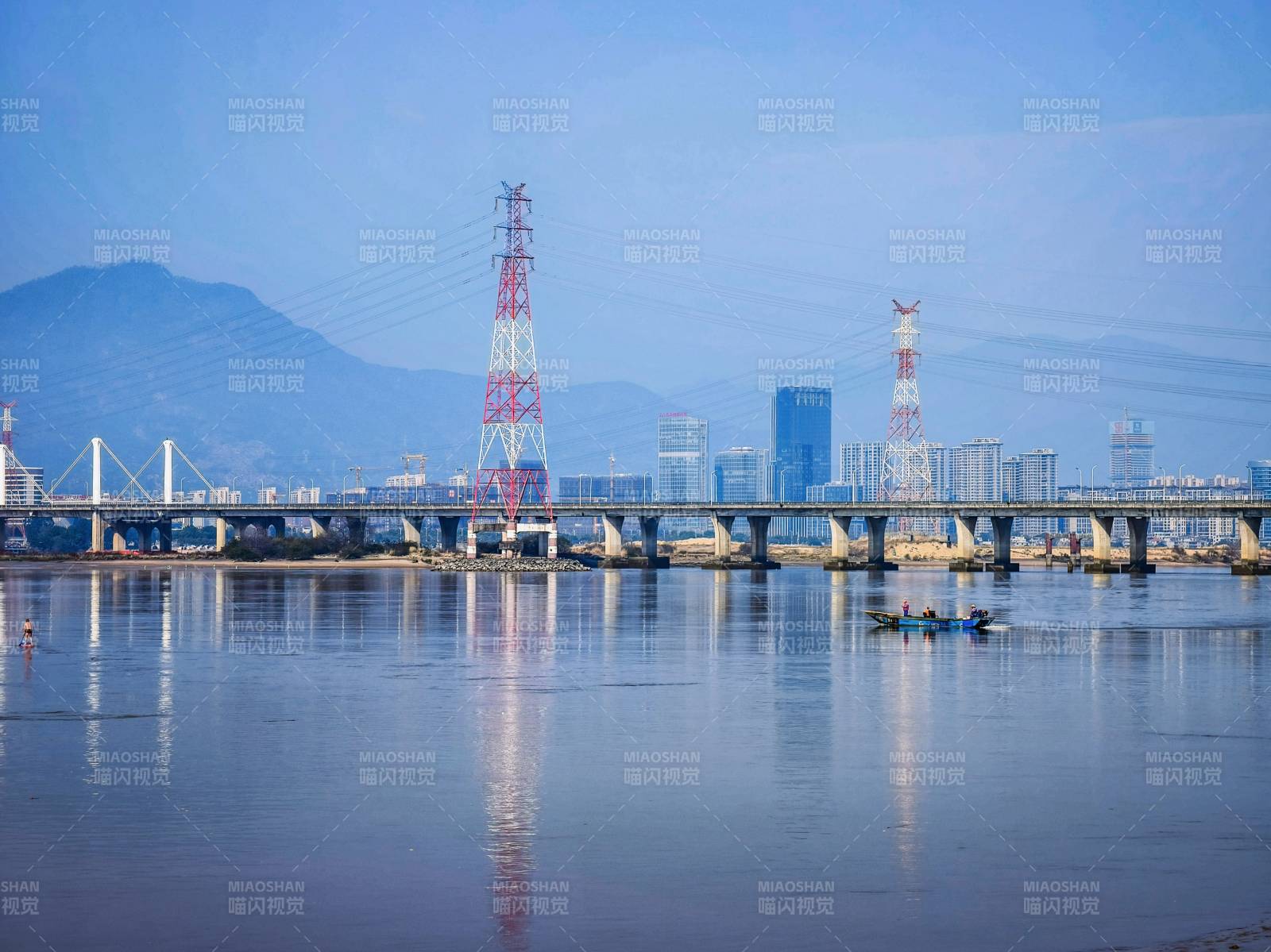 江桥映水城景（福州乌龙江）图片