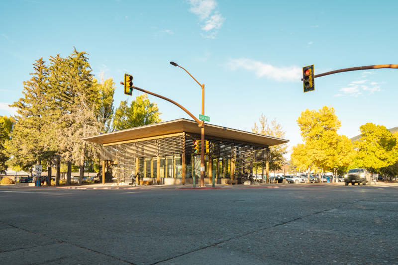 现代建筑街景图片