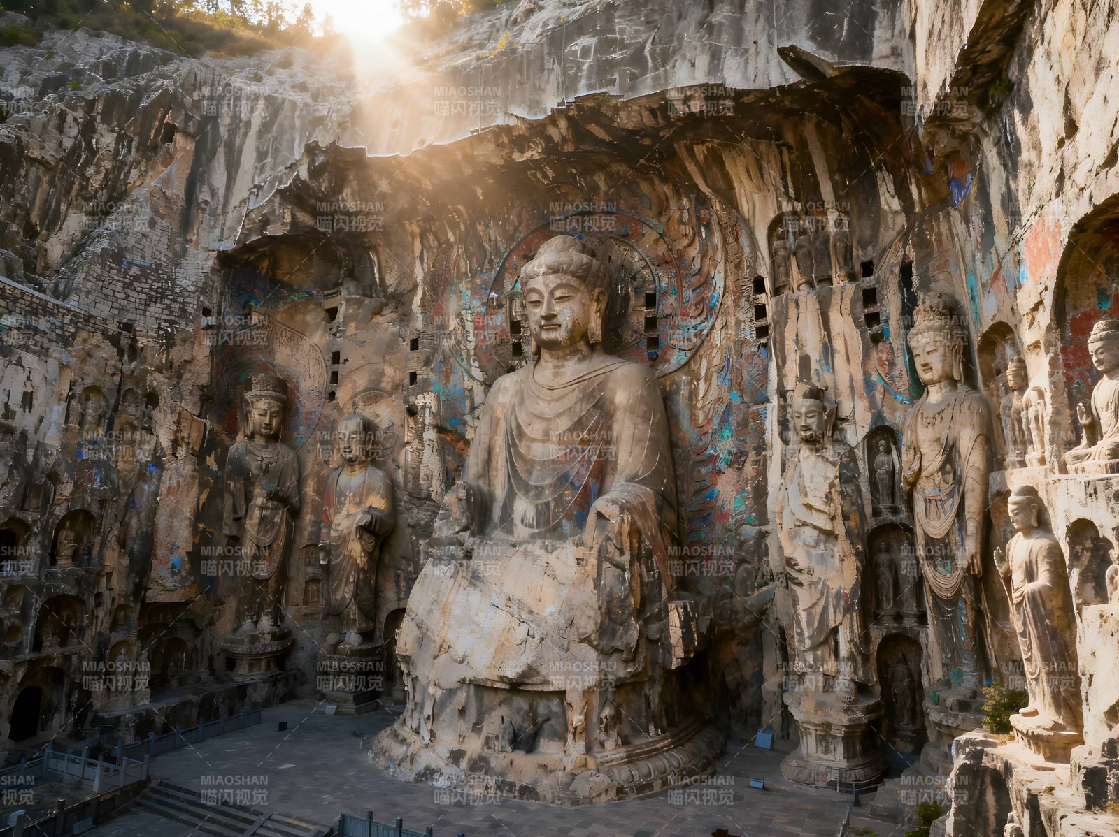 石窟佛像群雕图片