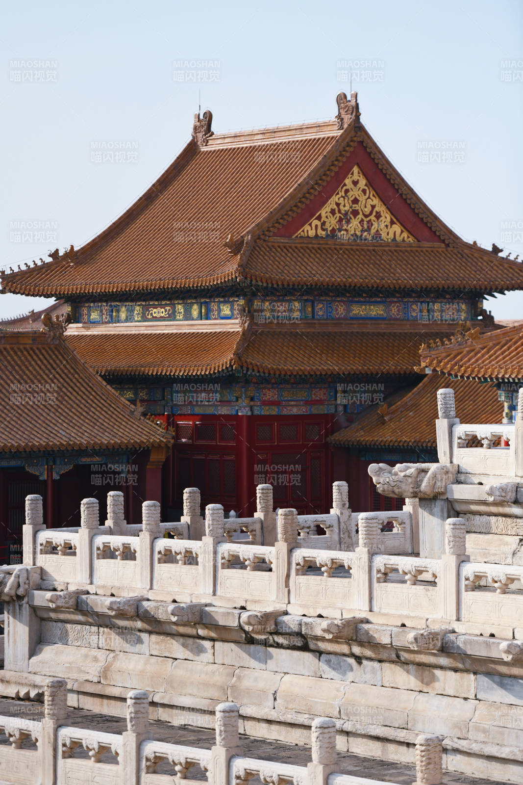 故宫红墙金瓦图片