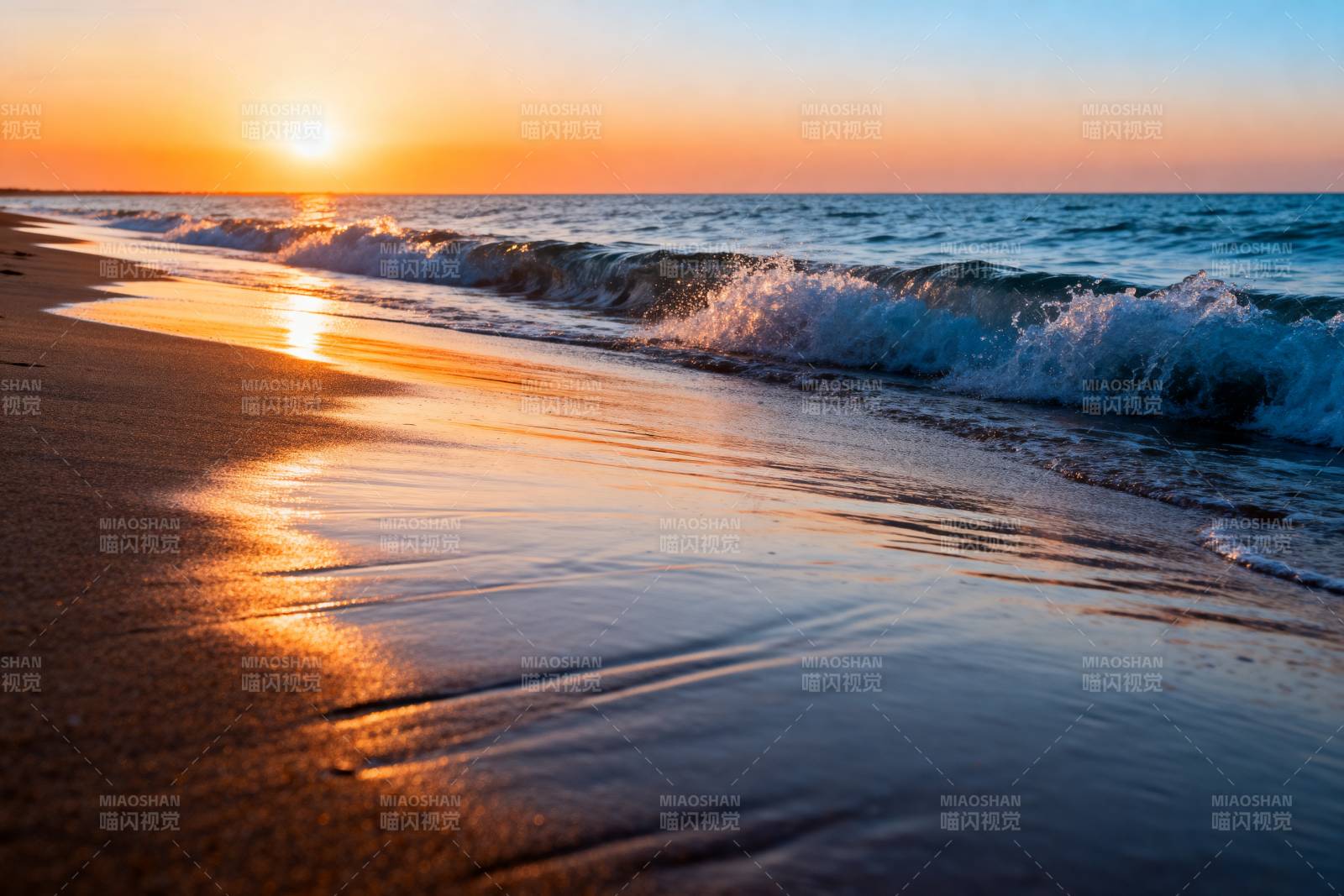 夕阳海滩美景图片