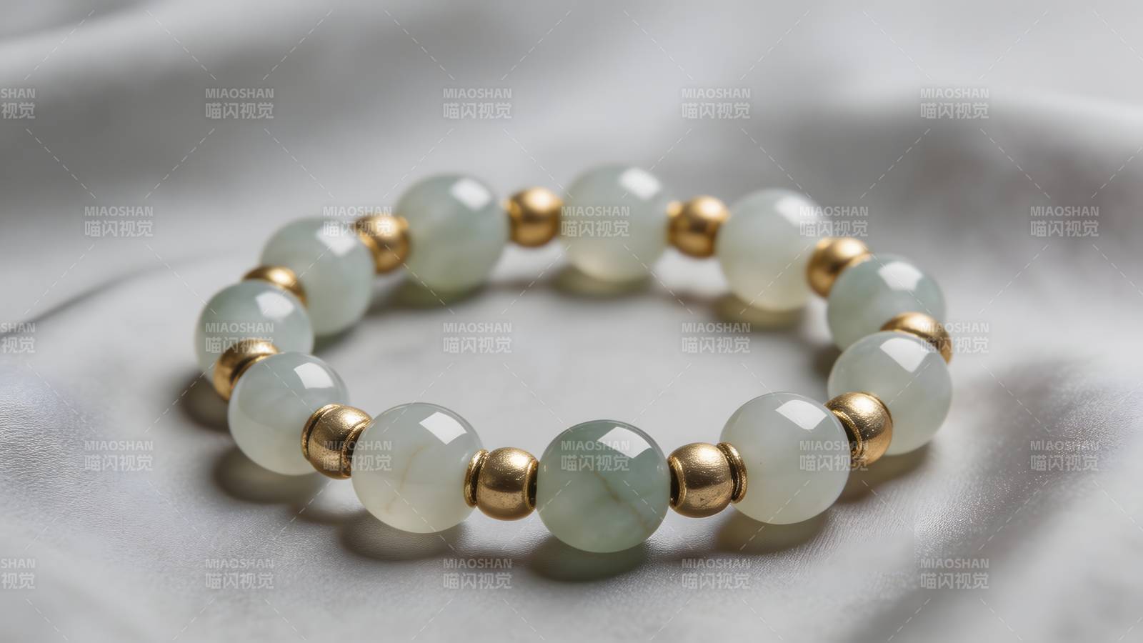 玉珠金饰手链图片