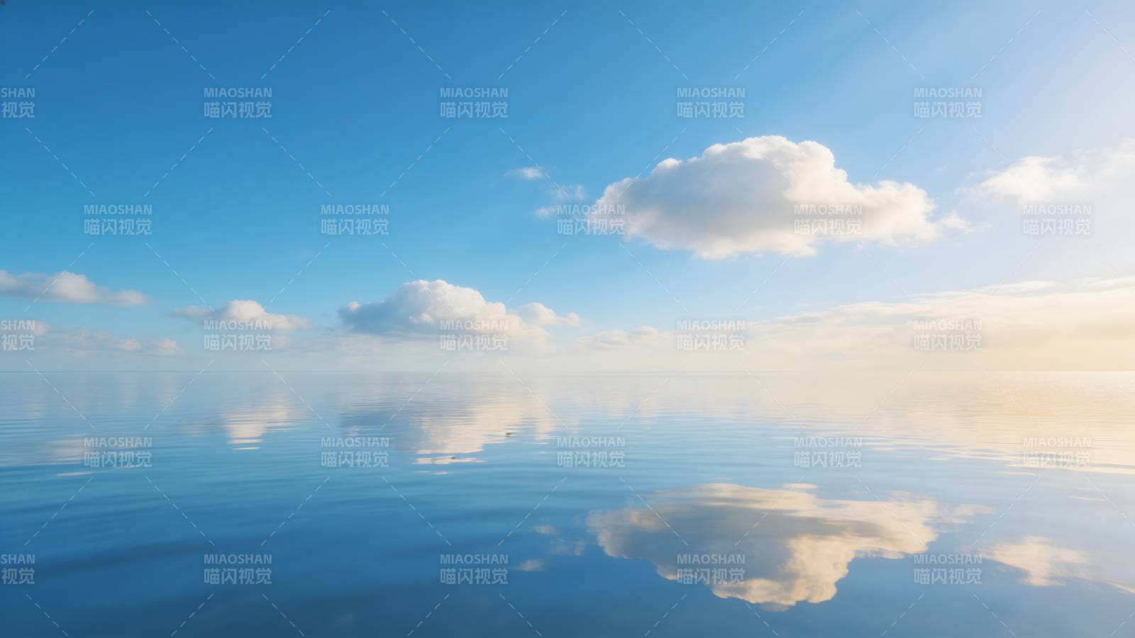 湖天一色云影图片