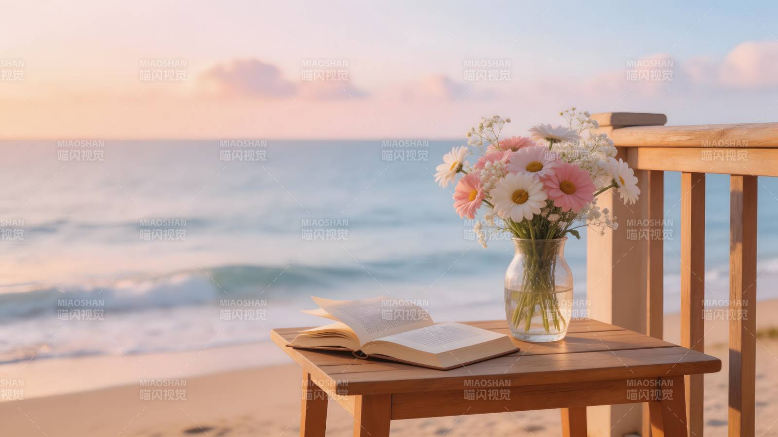 海边花书静谧时光图片