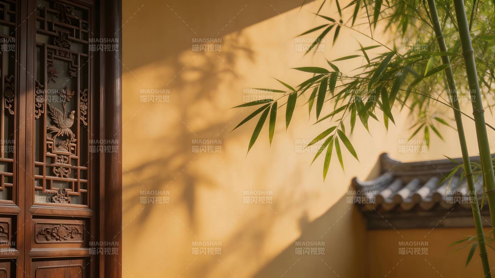 竹影映古门图片