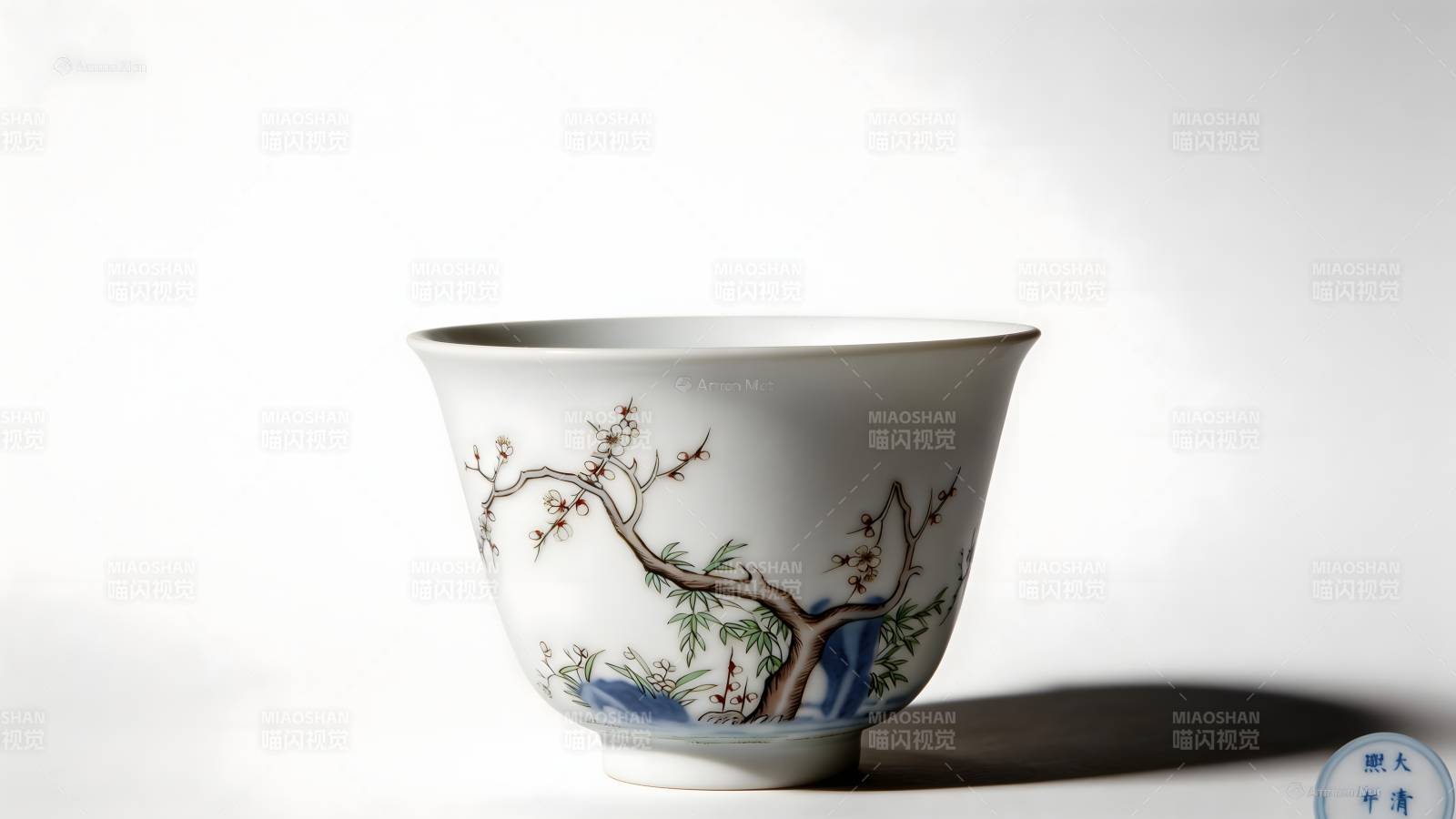 彩绘梅花瓷碗图片