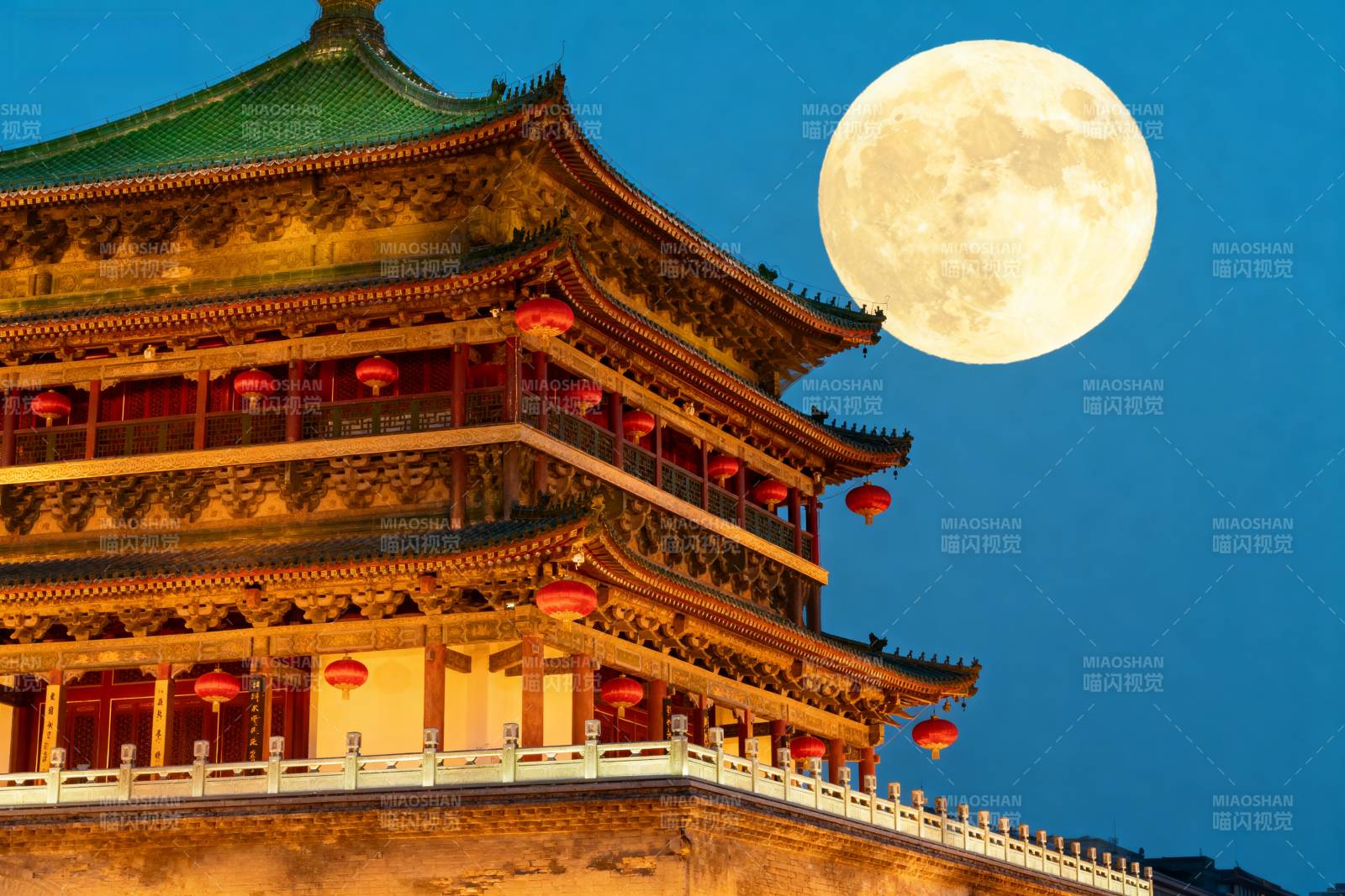 明月照古塔图片