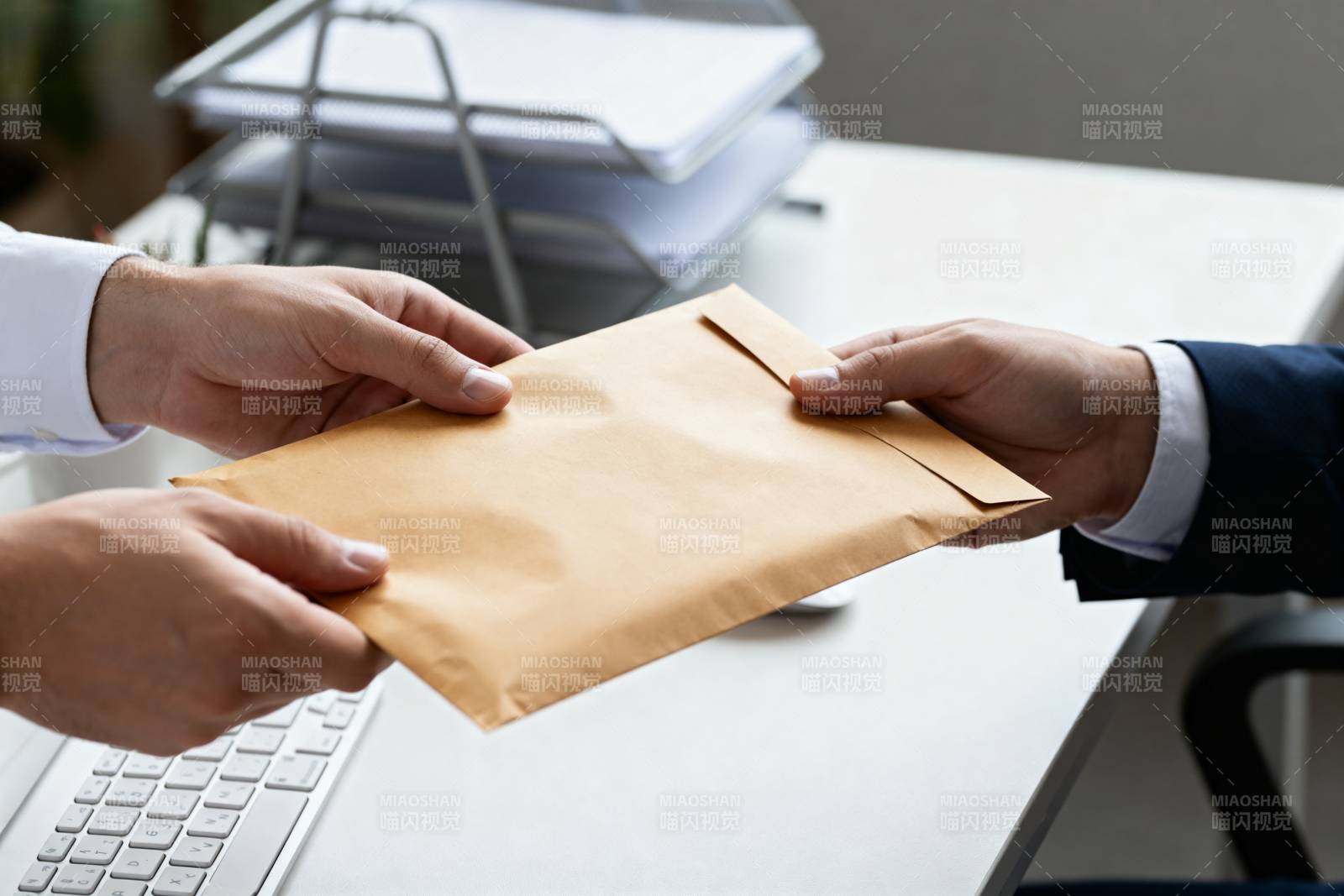 递送信封图片