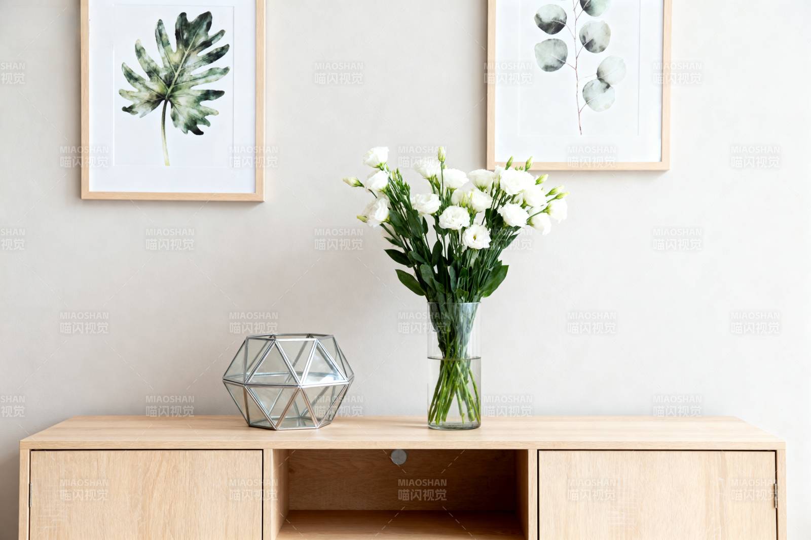 简约花艺装饰图片