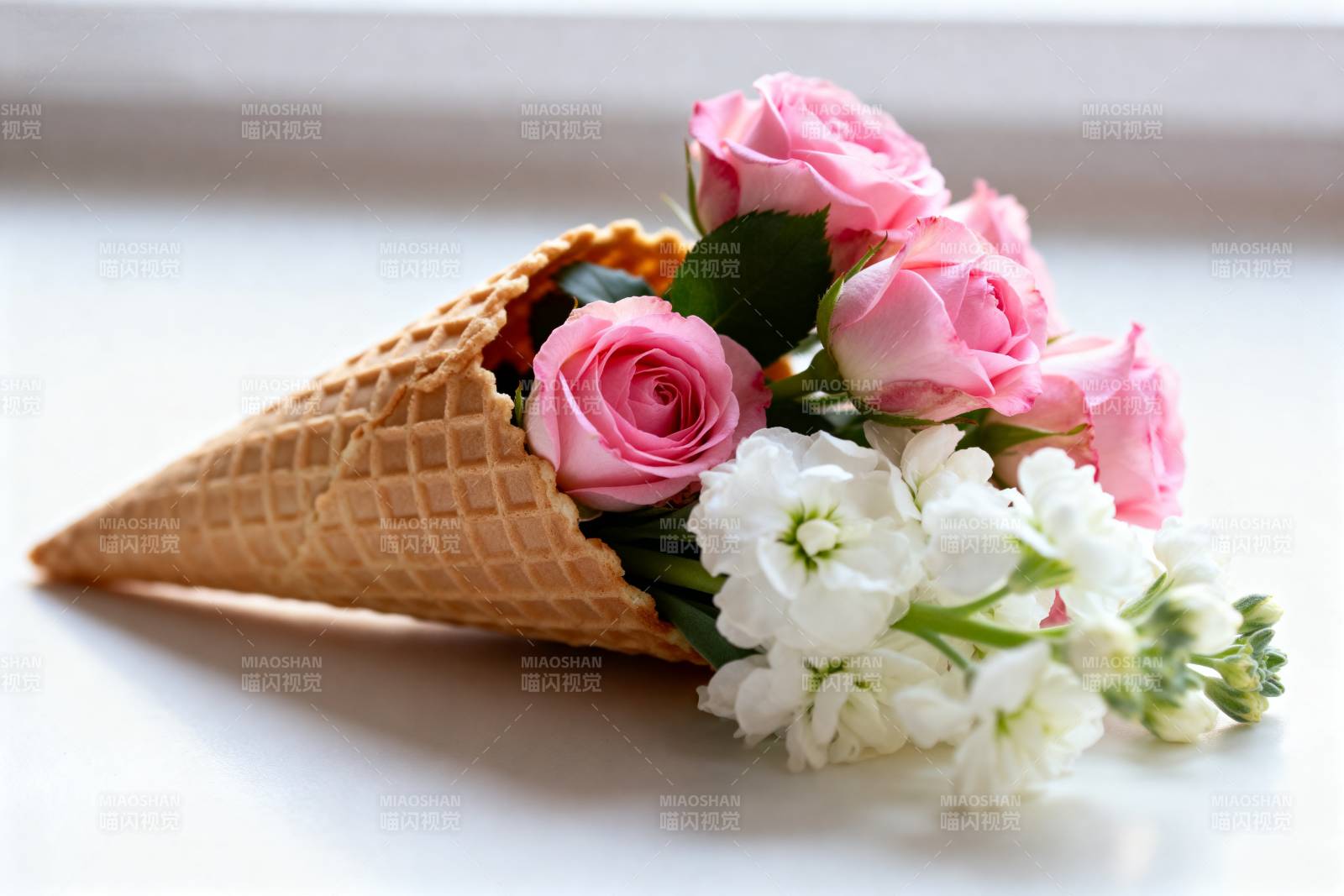花束冰淇淋锥图片