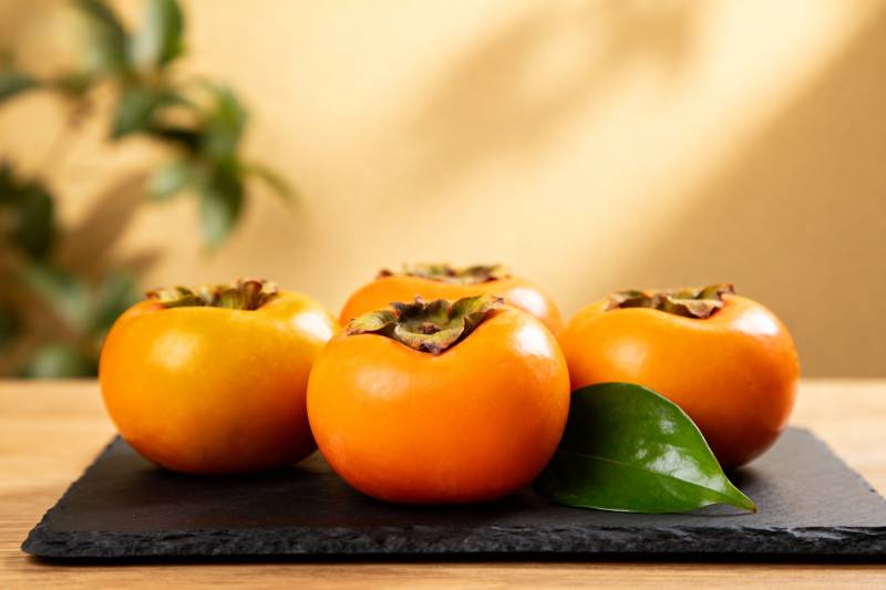 柿子静物图图片