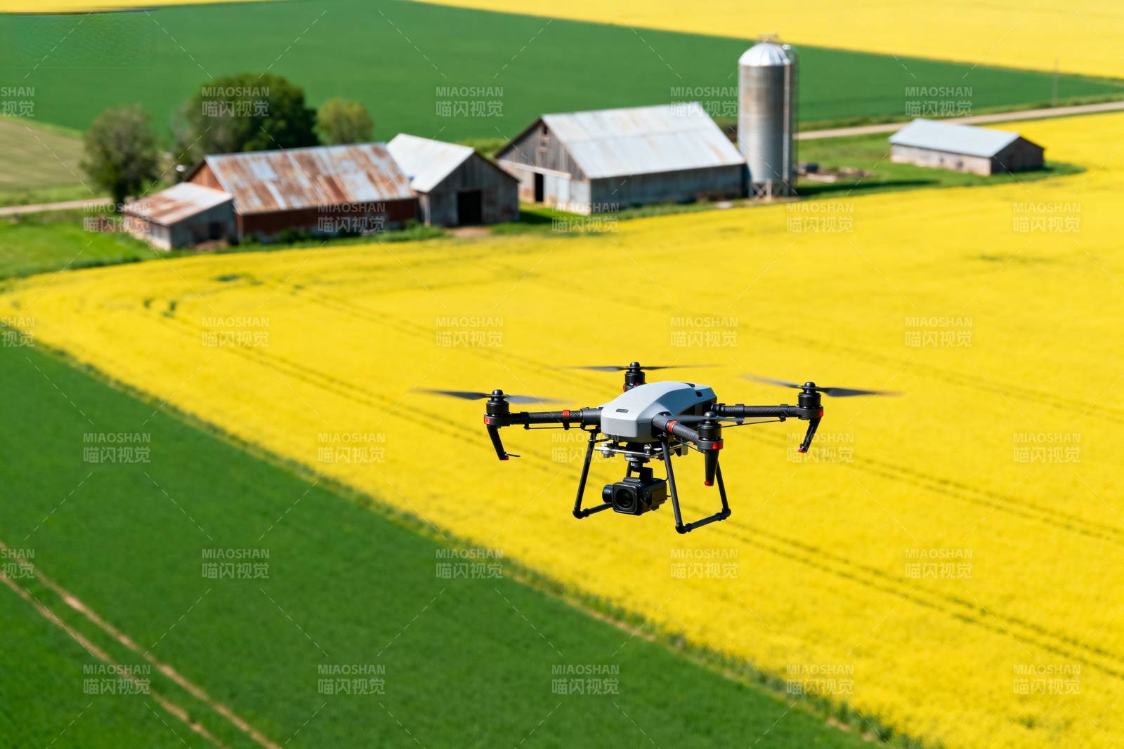 无人机农田巡检图片