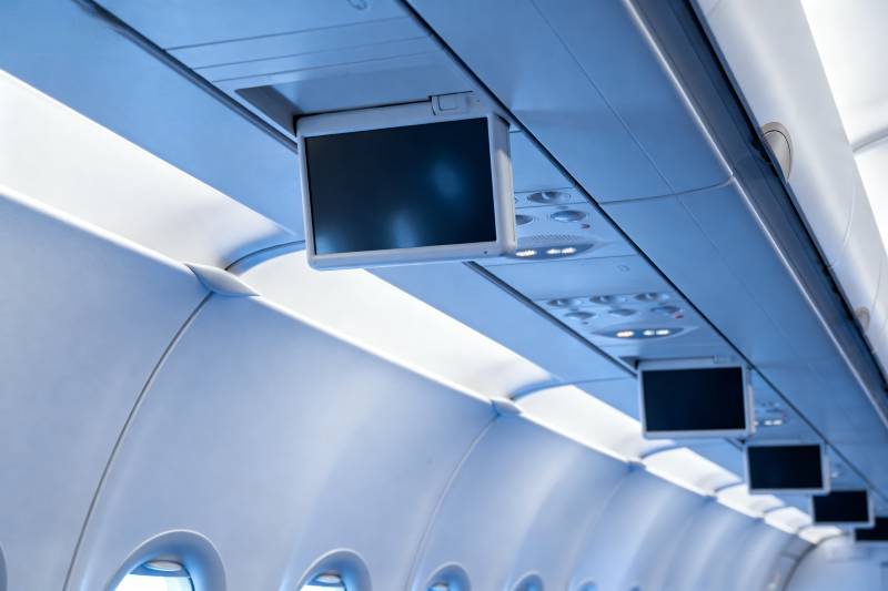 飞机客舱内部视角图片