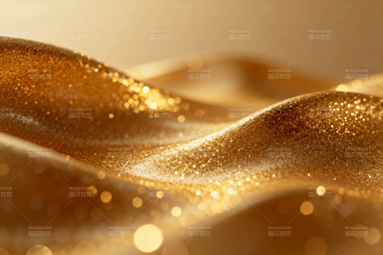 金色波光粼粼图片