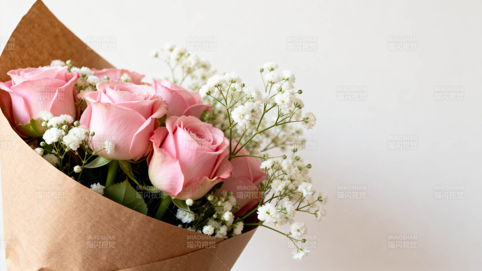 粉玫瑰花束图片