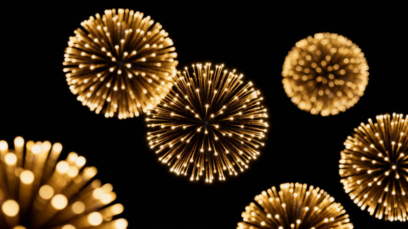 金色烟花绽放夜空图片