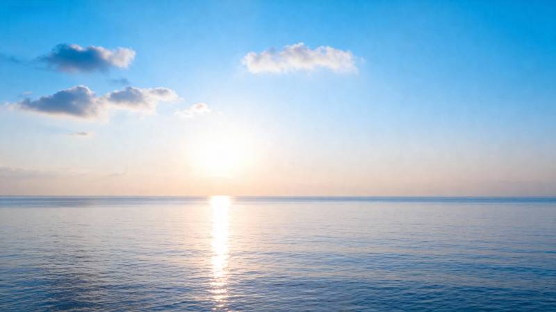 海天一色日出美景图片