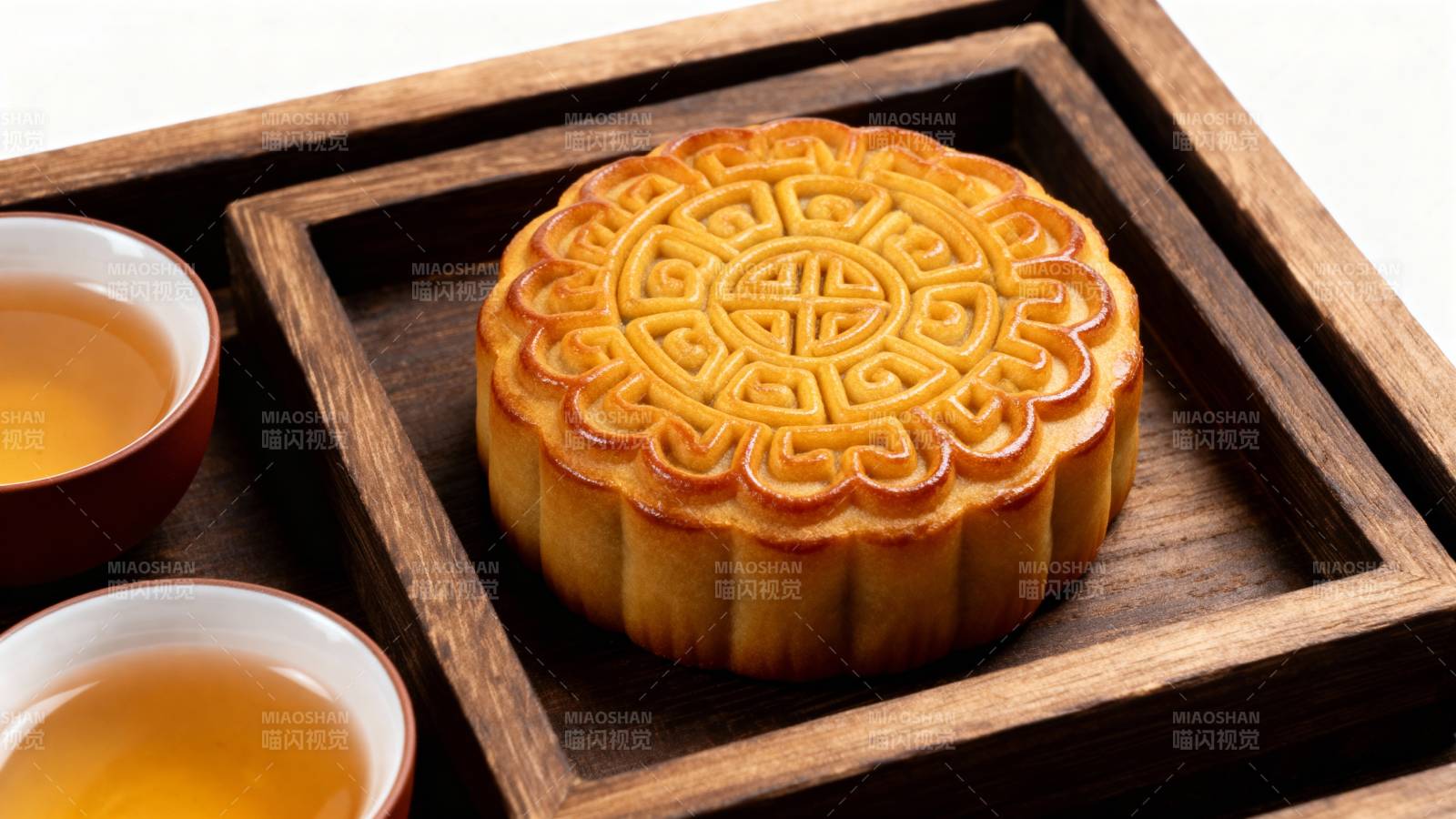 中秋月饼茶香伴图片