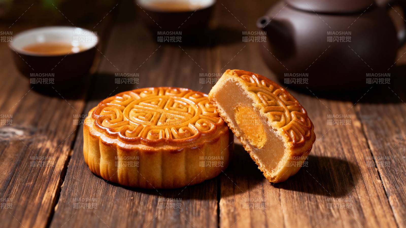 中秋月饼 茶香相伴图片