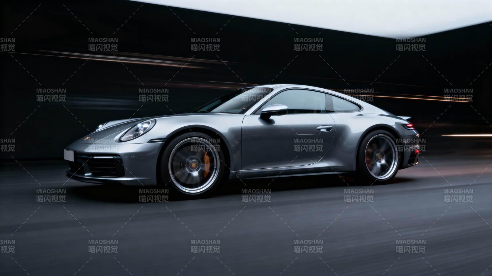 银色保时捷疾驰图片