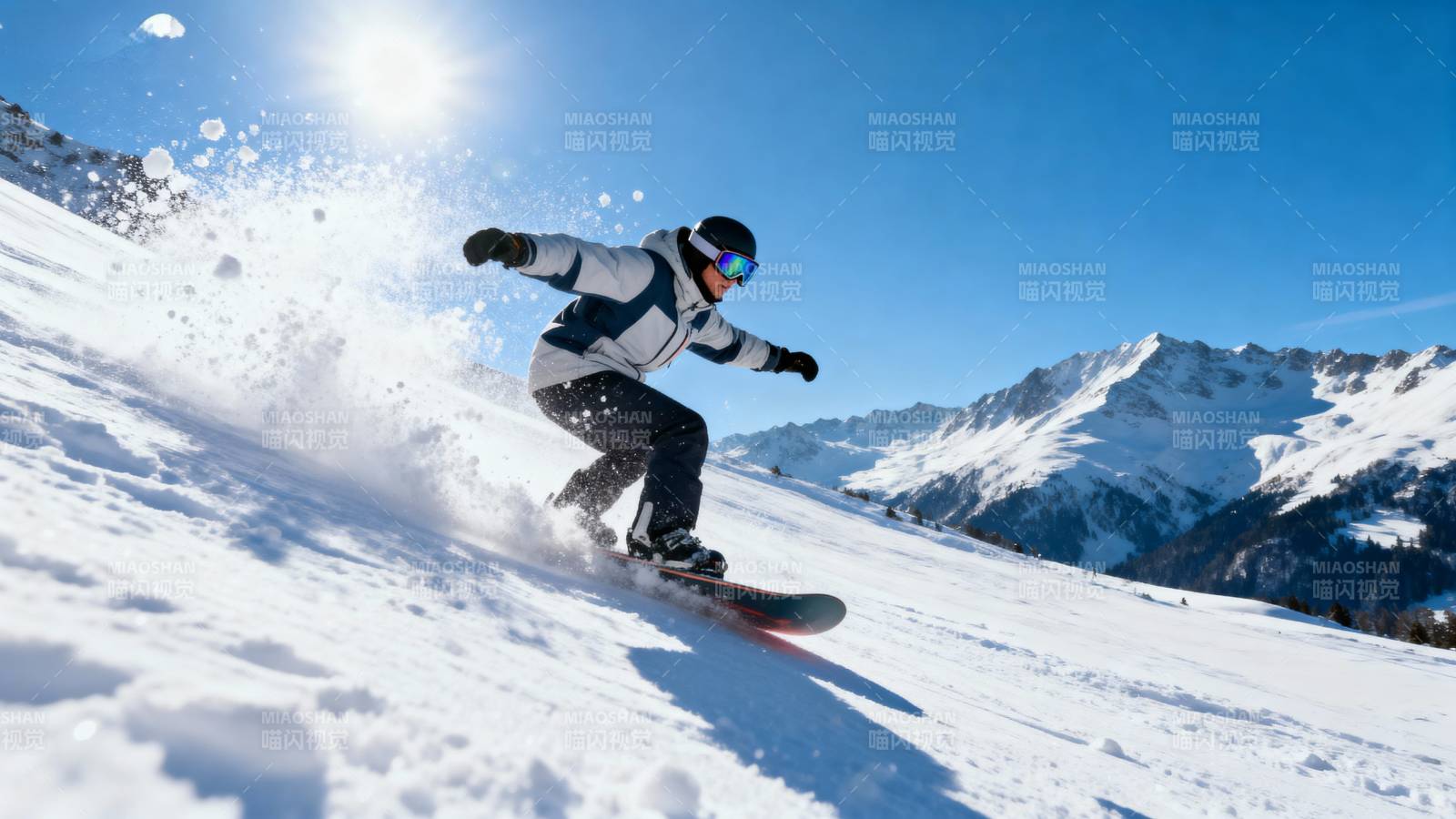 雪地疾驰 尽享滑雪乐趣图片