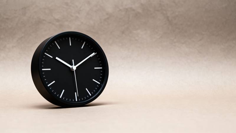 简约黑钟表图片