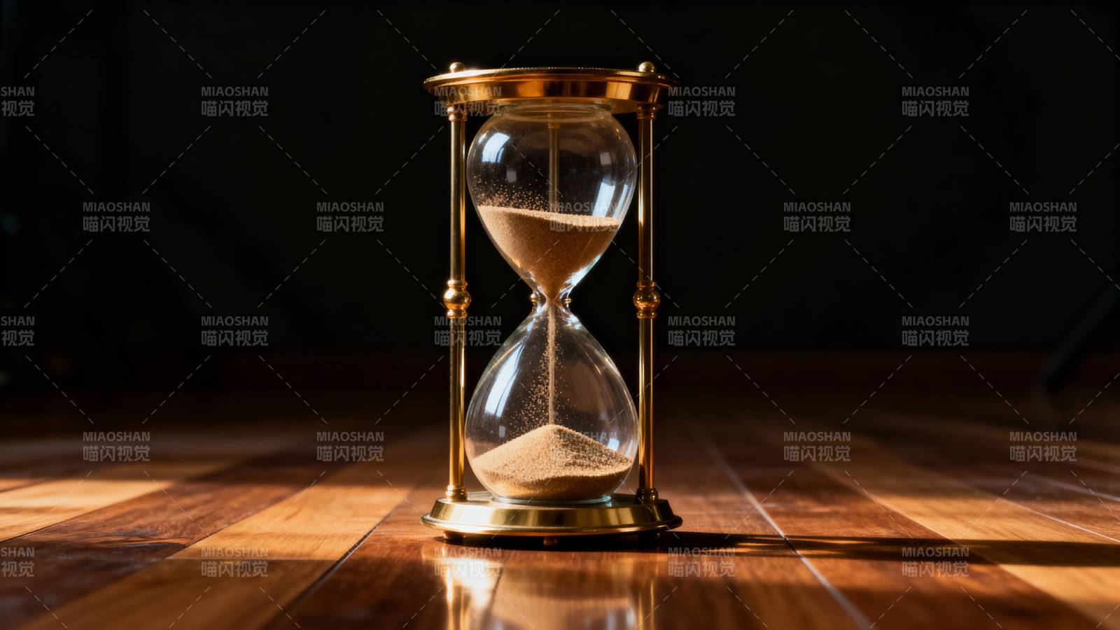 沙漏时光流逝图片