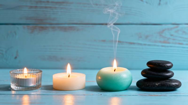 静谧烛光石疗图片