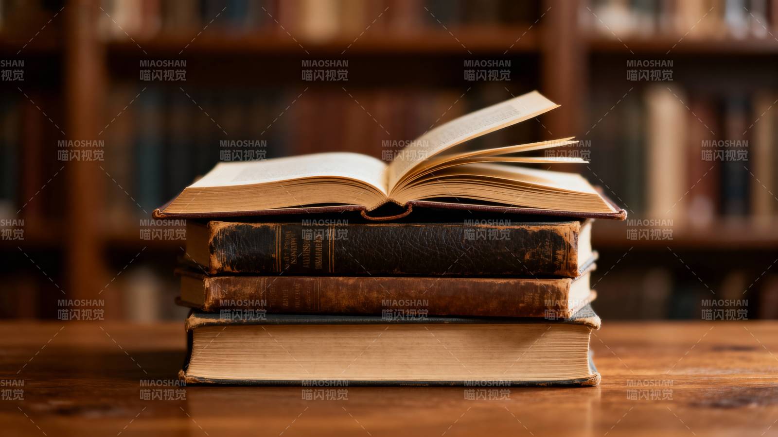 书堆静读时光图片