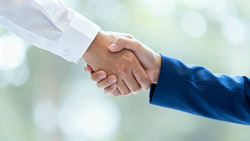 握手合作 共赢未来图片