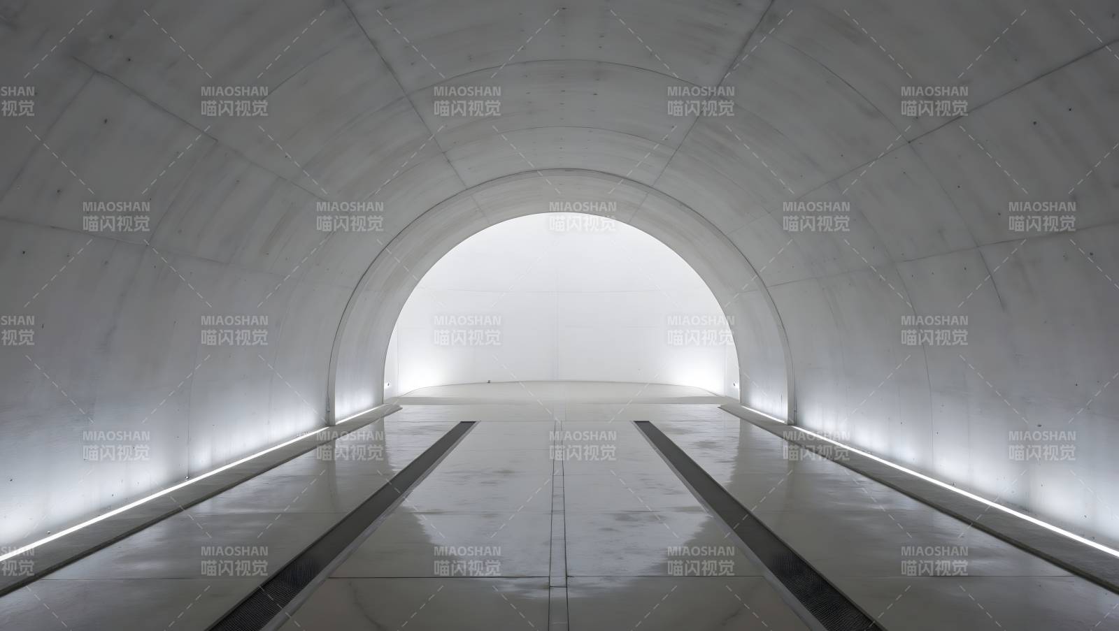 隧道尽头的光图片