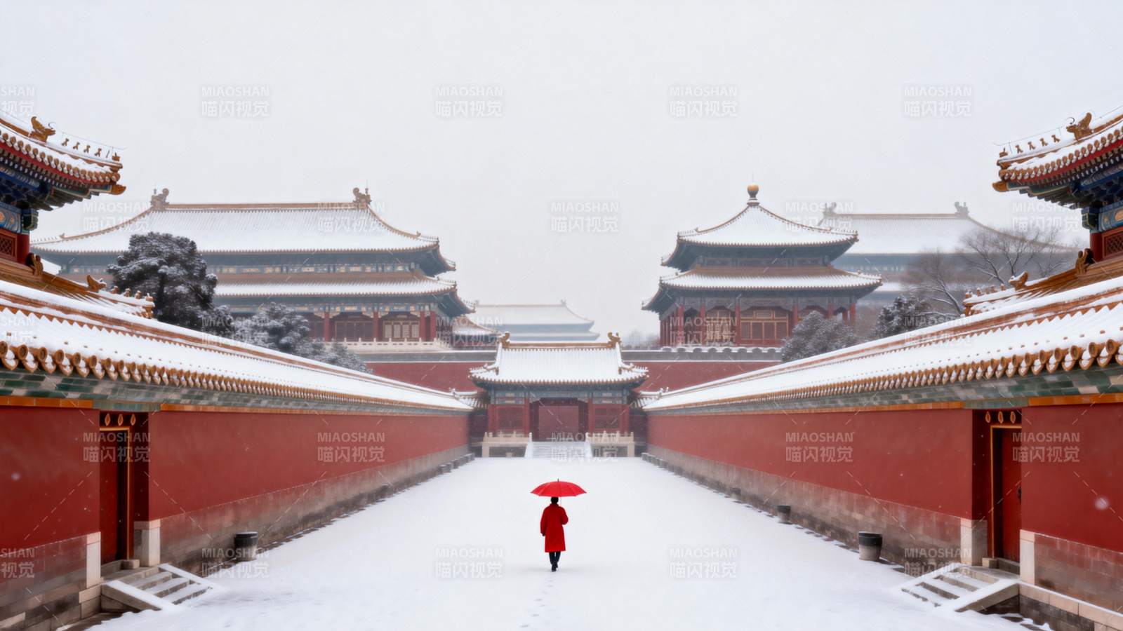 雪中红伞行宫道图片