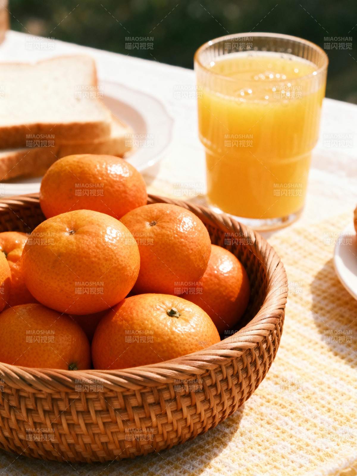 橙香早餐时光图片