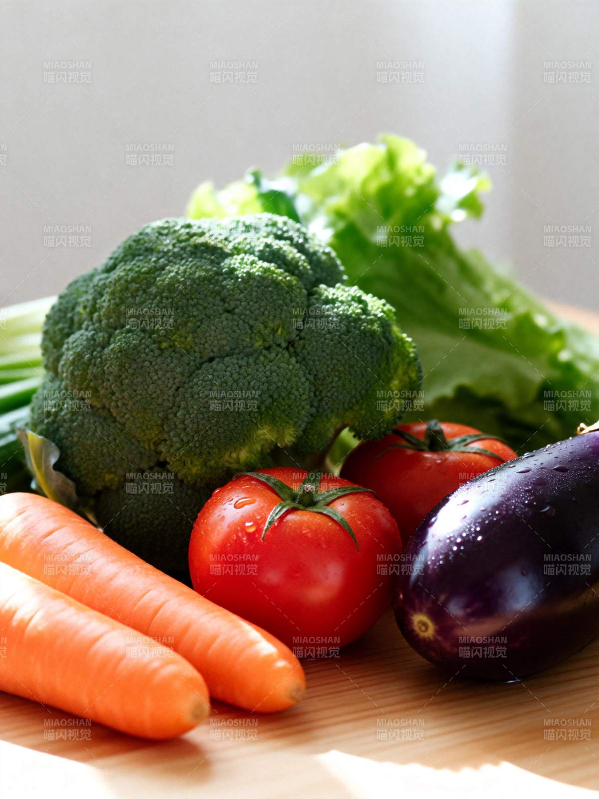 新鲜蔬菜拼盘图片