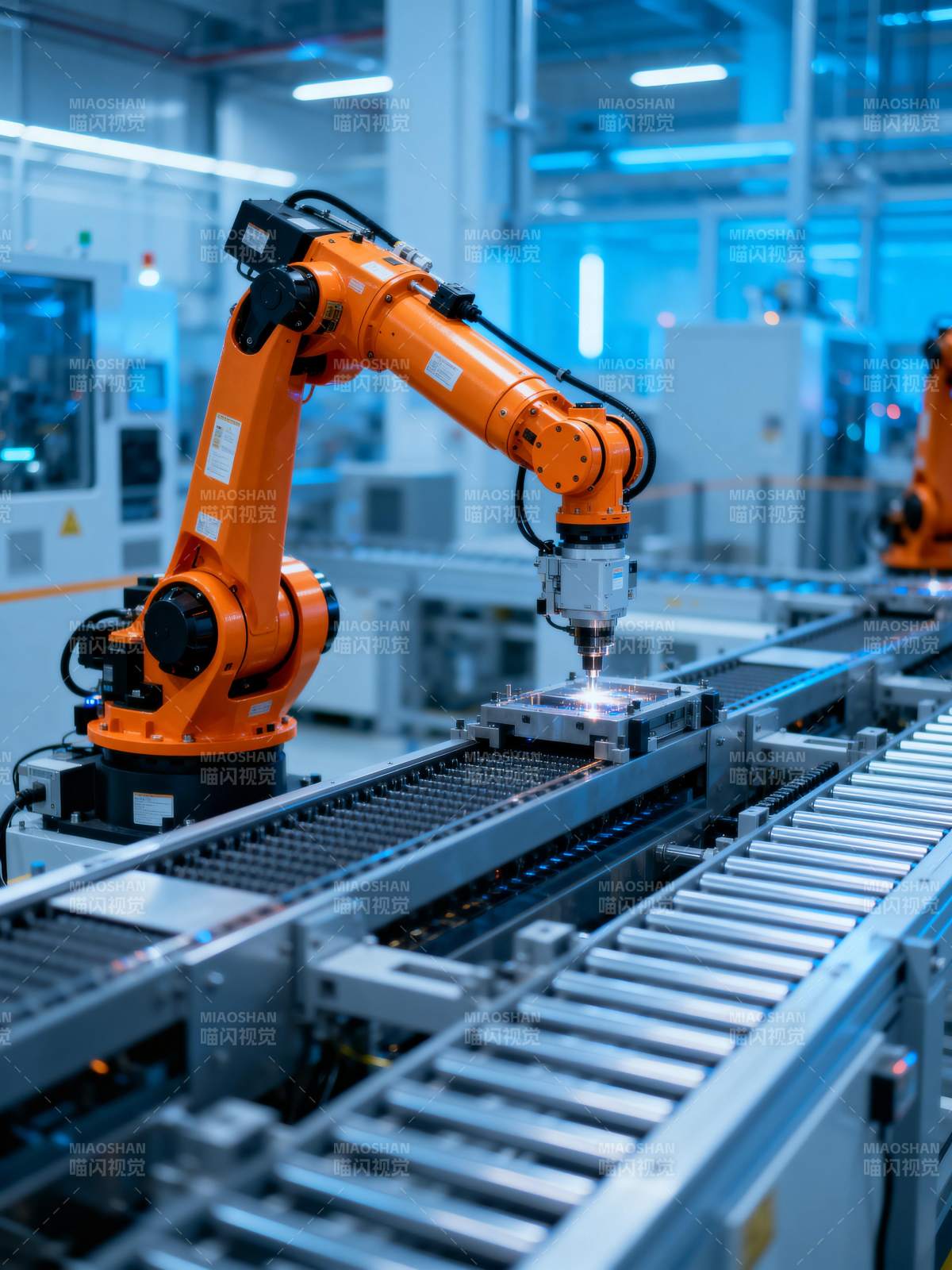 智能工厂机器人作业图片